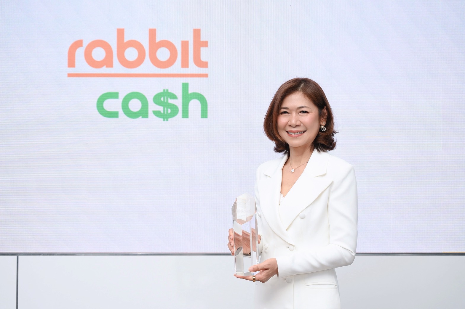 Image | rabbit cash
